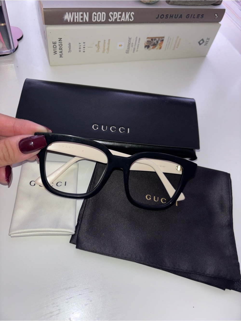 Gucci GG0958O Black & White Cat-Eye Acetate Optical Glasses